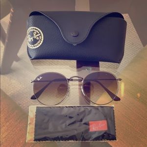 Men’s Round Ray-Ban Sunglasses